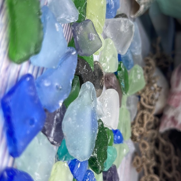 SEA GLASS WITH PREDRILLED HOLES CRAFTING DIY JEWELRY MIXED LOT BUNDLE - Picture 8 of 12